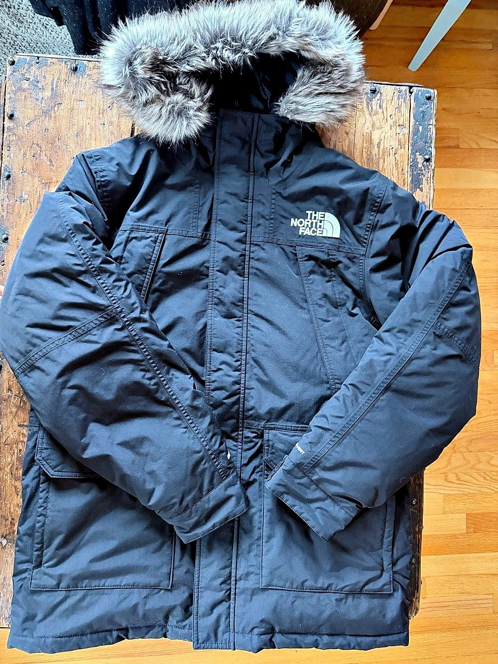 The North Face McMurdo Down Parka Black Dryvent 600 Like New Medium